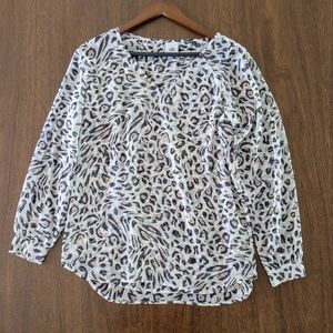 Cabi Women's Leopard Print Top. Very Condition. One Owner.